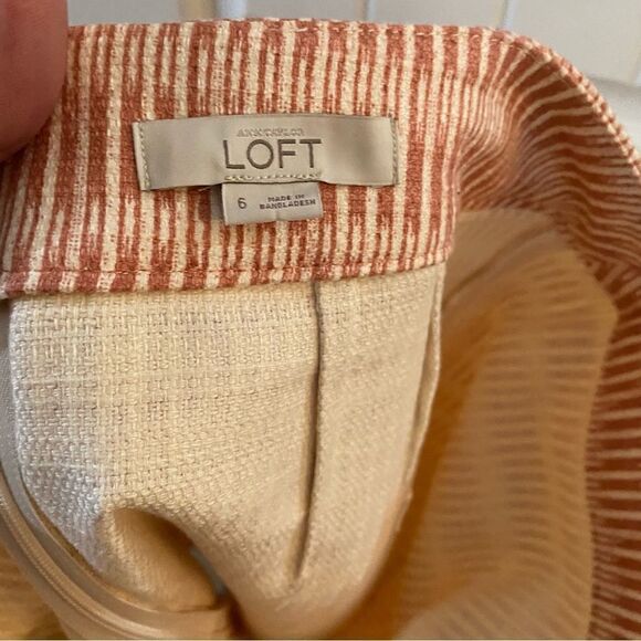 LOFT coral textured Pencil Skirt - Picture 12 of 12